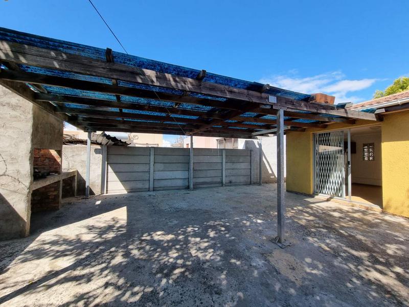 To Let 2 Bedroom Property for Rent in Highbury Western Cape